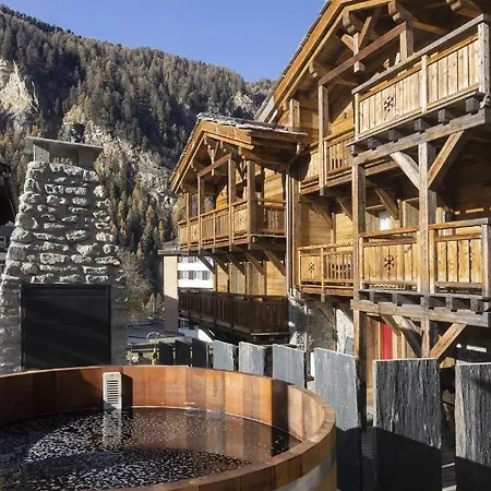 Polaris 1 003 - Luxe & Lift 6 Pers Zinal